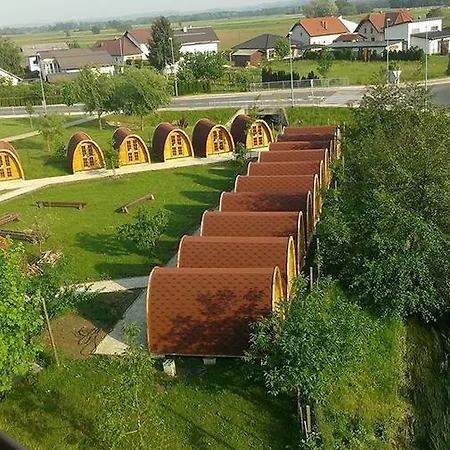 Campingplatz Village Jurka *